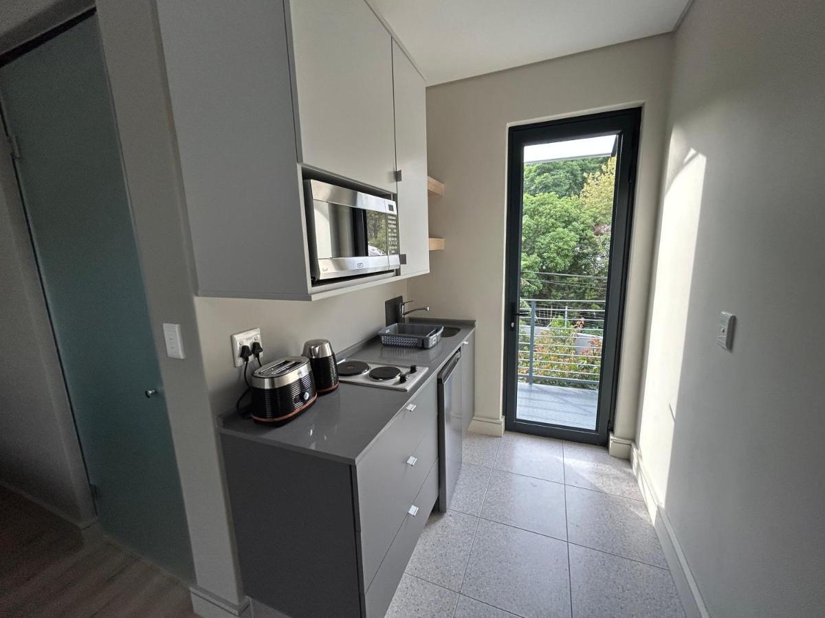 The Wantage Suites Йоханесбург Екстериор снимка